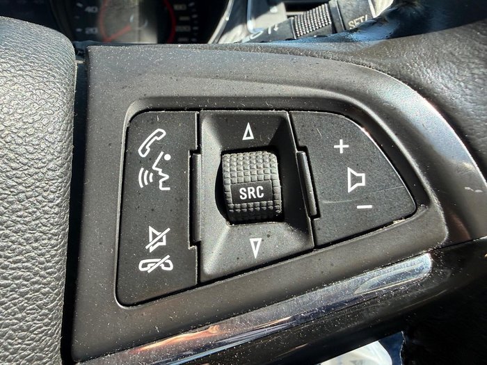 2015 Holden Commodore SV6 VF MY15 Heron White