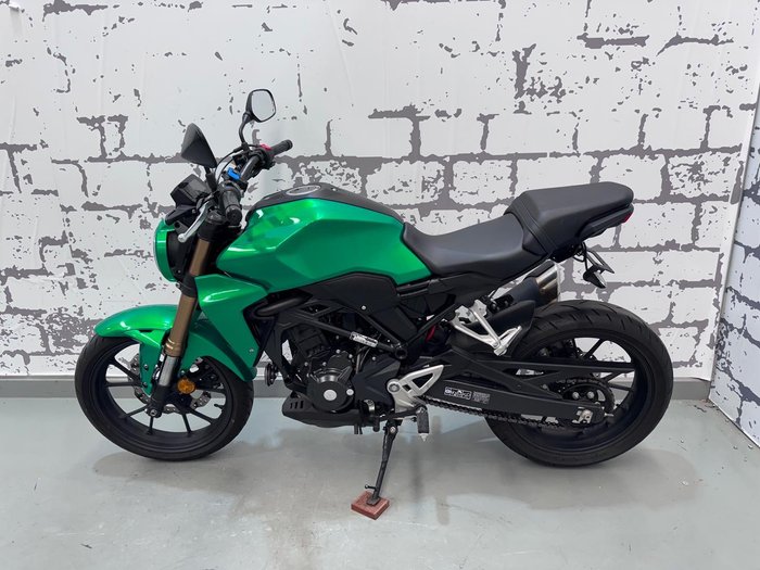 2020 Honda CB300R (CB300RA) CB300 Green