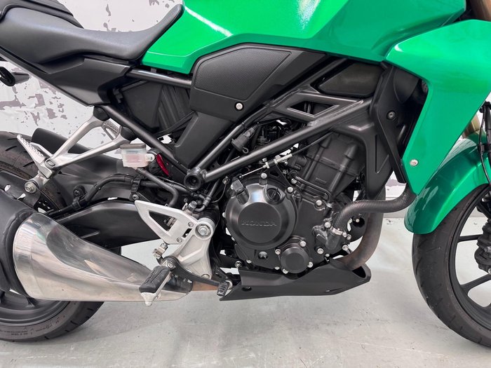2020 Honda CB300R (CB300RA) CB300 Green