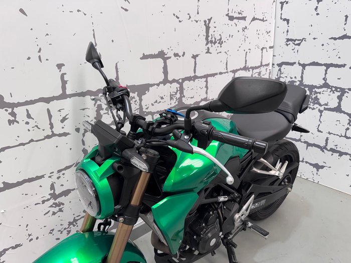 2020 Honda CB300R (CB300RA) CB300 Green