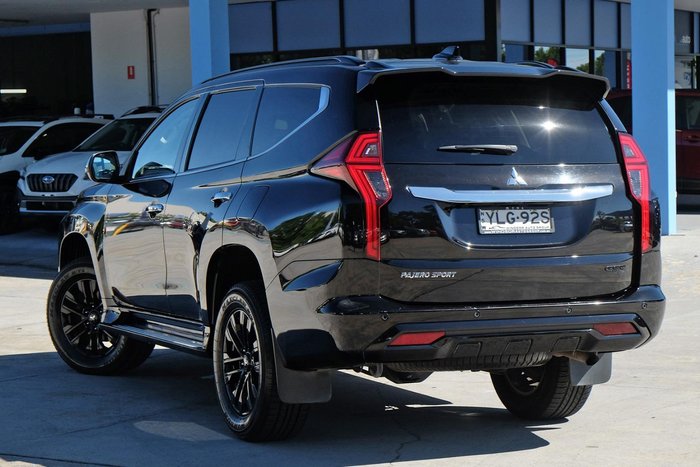 2022 Mitsubishi Pajero Sport GSR