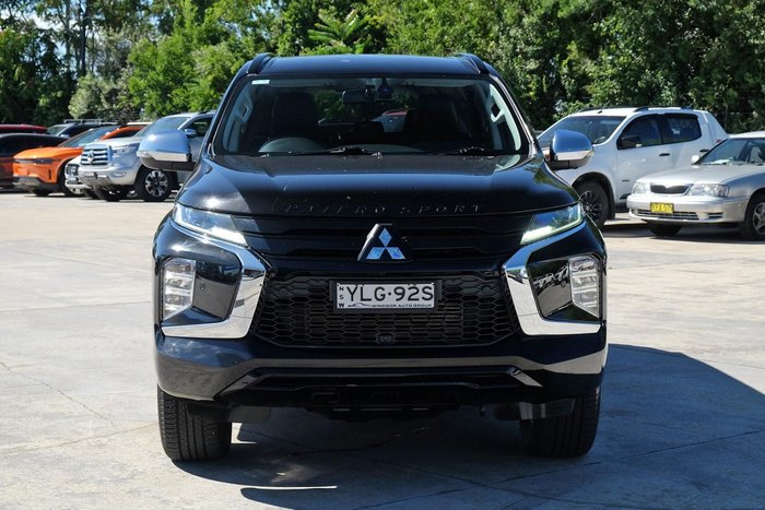 2022 Mitsubishi Pajero Sport GSR