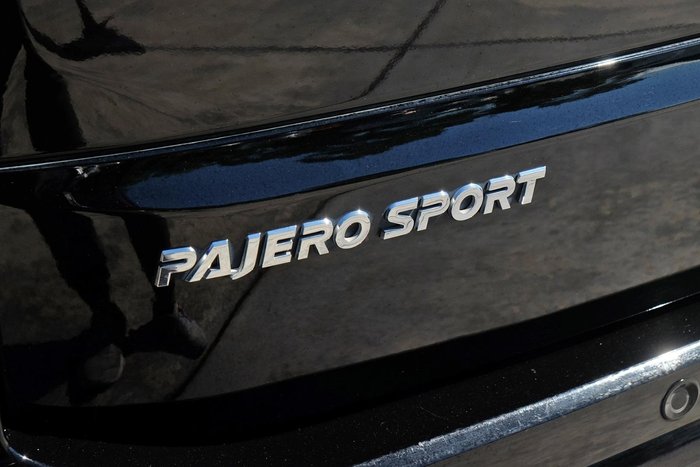 2022 Mitsubishi Pajero Sport GSR