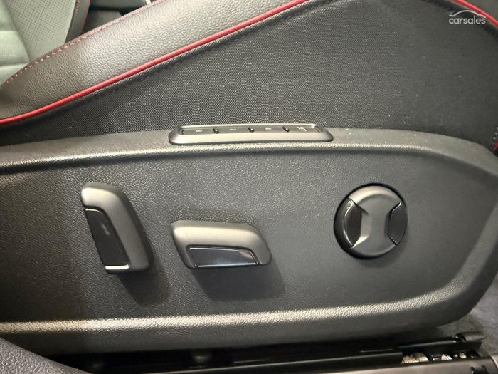 2025 Volkswagen Golf GTI