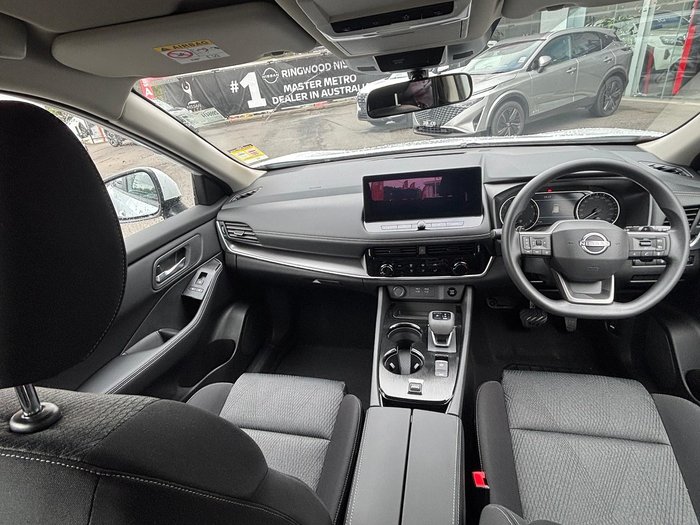 2026 Nissan X-TRAIL ST