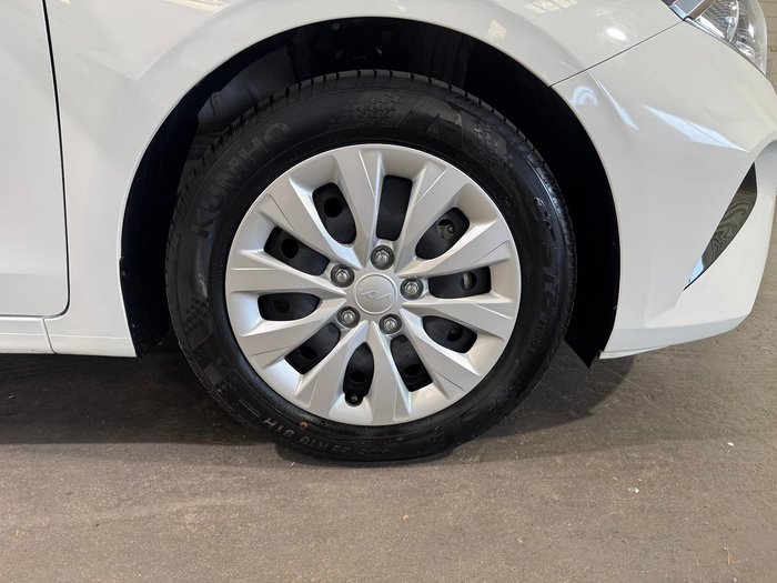 2024 Kia Cerato S BD MY24 Clear White