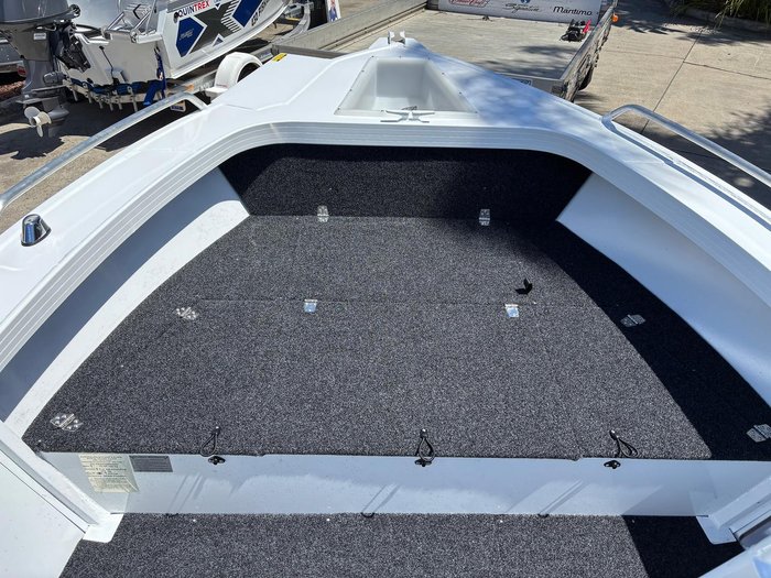 2026 QUINTREX 460 Renegade SC