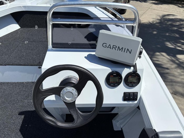 2026 QUINTREX 460 Renegade SC