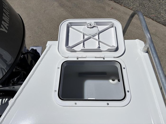 2026 QUINTREX 460 Renegade SC