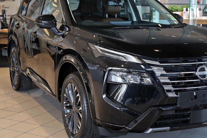 2025 Nissan X-TRAIL Ti-L