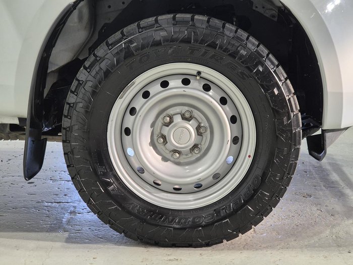 2022 Isuzu D-MAX SX MY22.75 4X4 Dual Range Mineral White