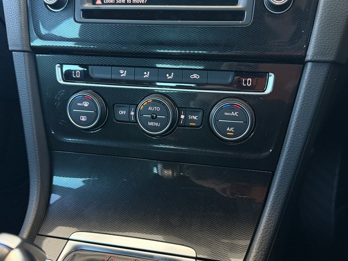 2016 Volkswagen Golf GTI Performance