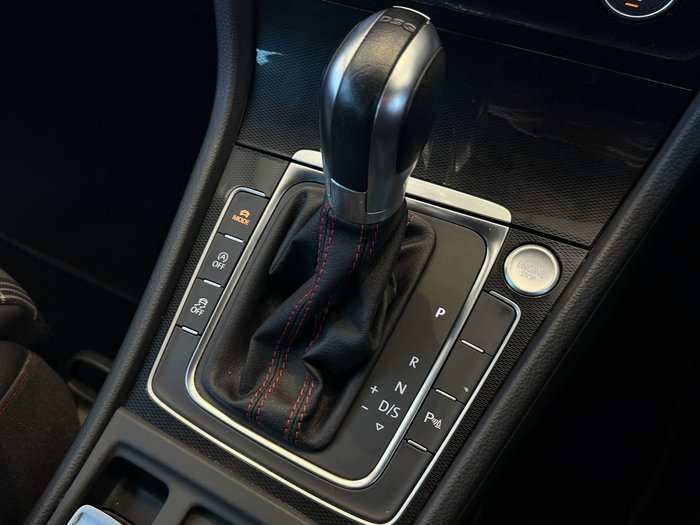 2016 Volkswagen Golf GTI Performance