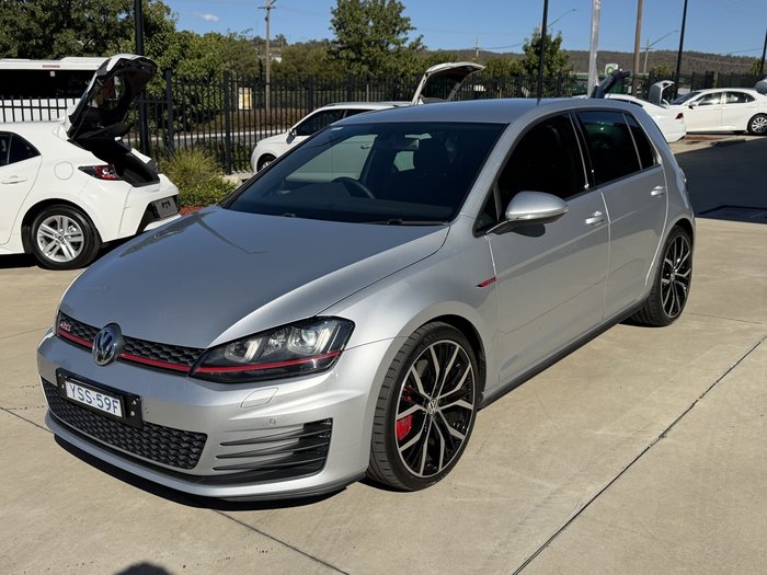 2016 Volkswagen Golf GTI Performance