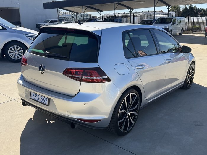 2016 Volkswagen Golf GTI Performance