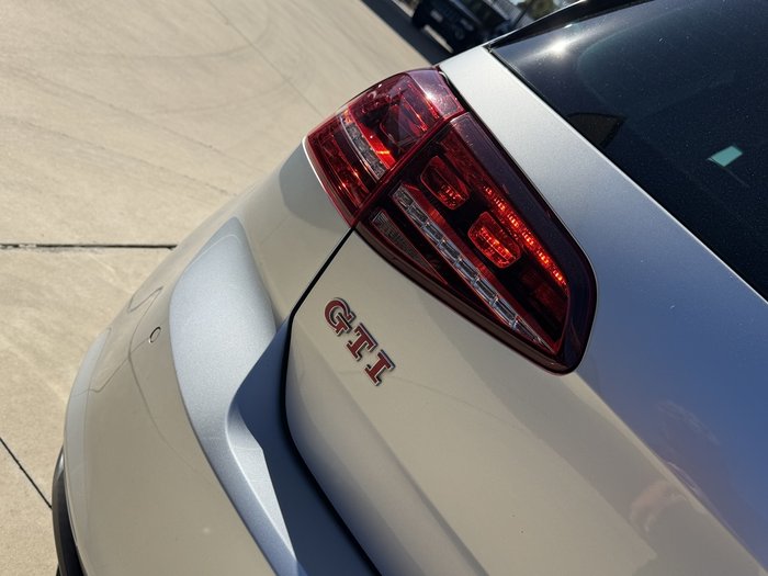 2016 Volkswagen Golf GTI Performance