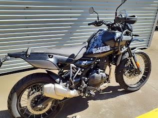 2026 Royal Enfield Himalayan 450 Mana Black Edition Himalayan Black