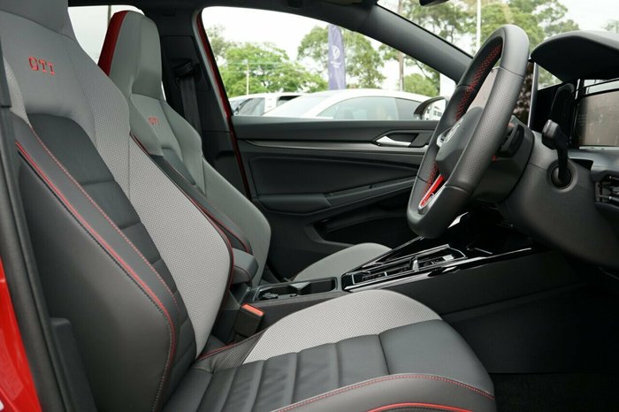 2024 Volkswagen Golf GTI