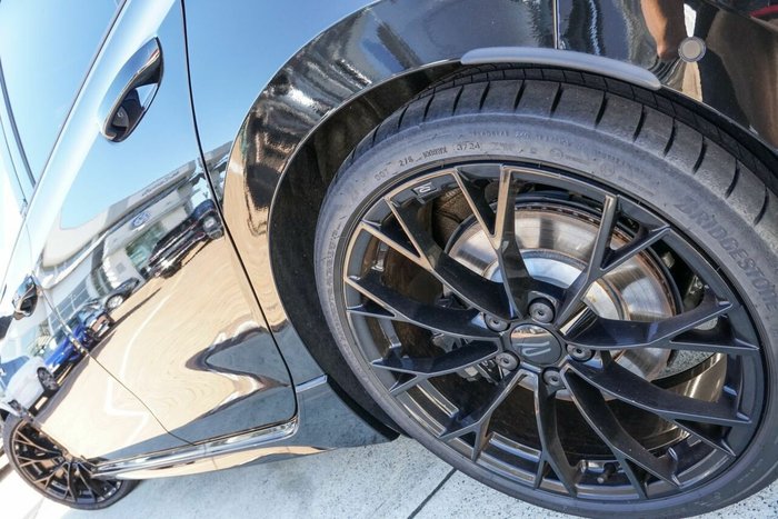 2024 Volkswagen Golf R Black Edition