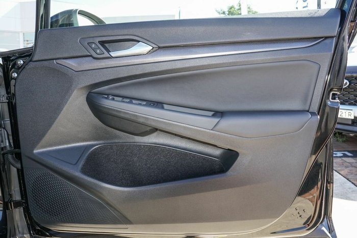 2024 Volkswagen Golf R Black Edition