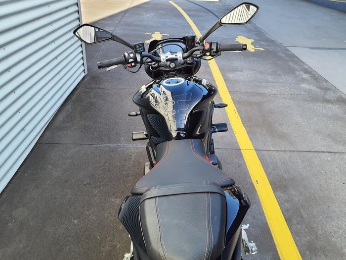 2019 Triumph Street Triple R 765 Street Triple Black