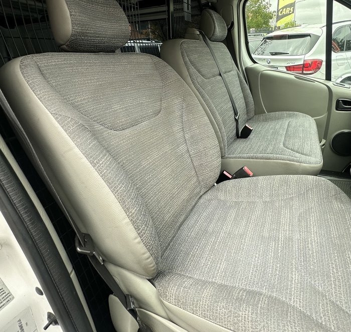 2011 Renault Trafic 2.0 DCI LWB