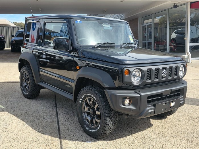 2025 Suzuki Jimny