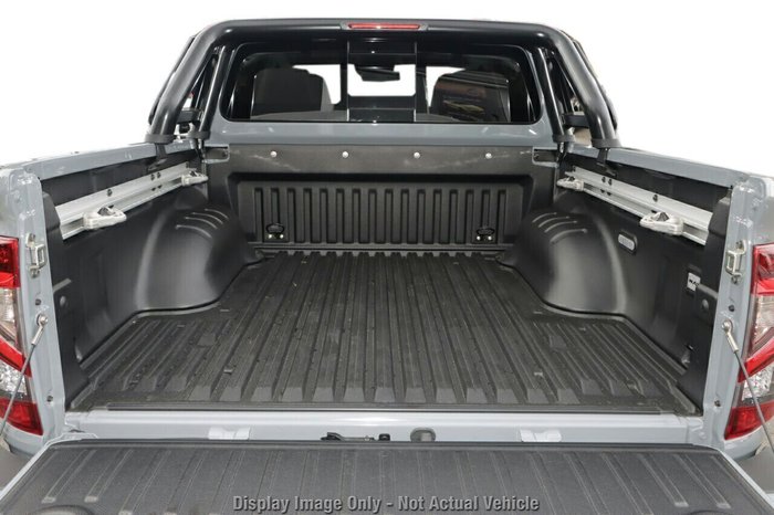 2025 Nissan Navara PRO-4X