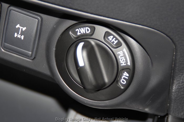 2025 Nissan Navara PRO-4X