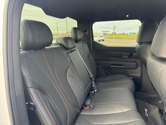 2025 BYD SHARK 6 Premium