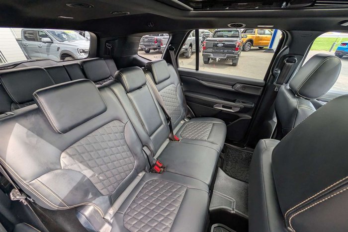 2023 Ford Everest Platinum