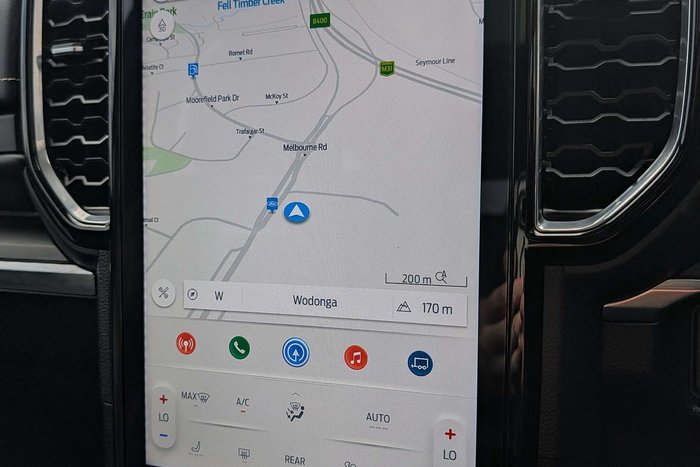 2023 Ford Everest Platinum