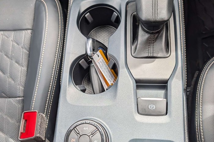 2023 Ford Everest Platinum