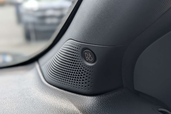 2023 Ford Everest Platinum