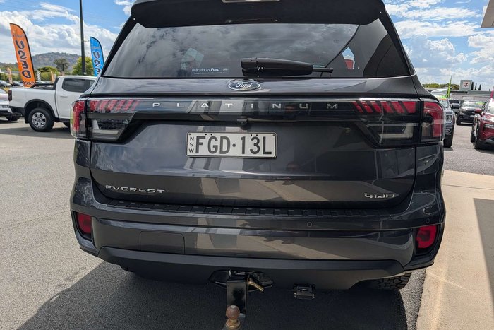2023 Ford Everest Platinum