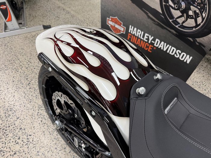 2025 Harley-Davidson Breakout 117 (FXBR) Softail White