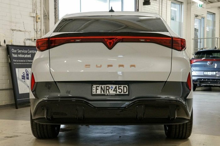 2024 CUPRA Tavascan Endurance
