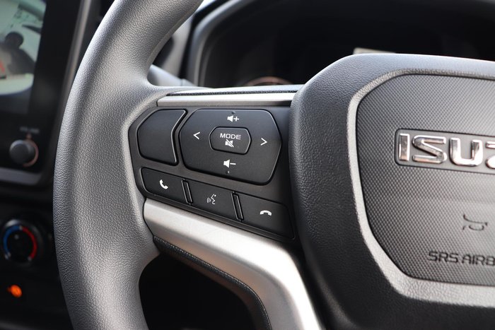 2025 Isuzu D-MAX SX High Ride