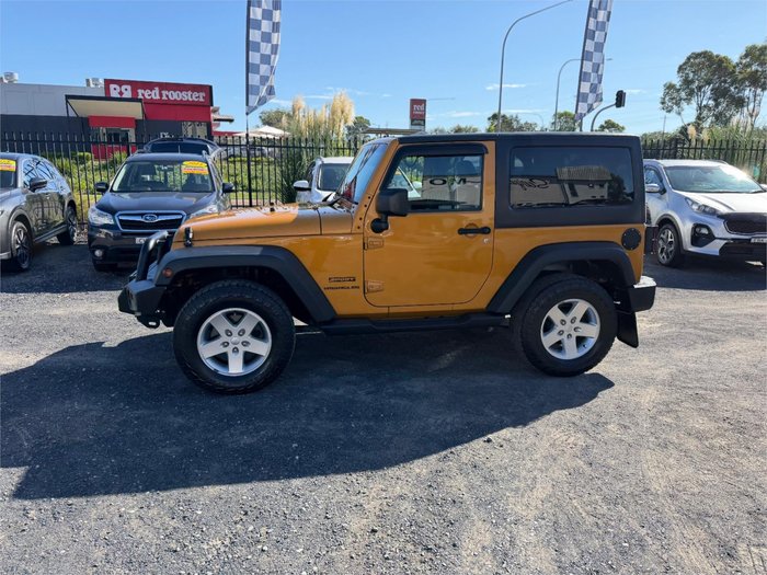 2013 JEEP WRANGLER SPORT (4x4)