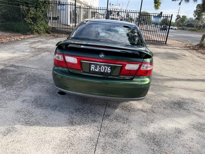 2002 HOLDEN CALAIS VXII GREEN