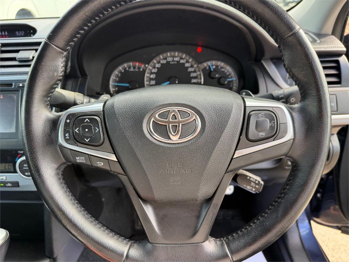 2015 TOYOTA CAMRY ATARA SX