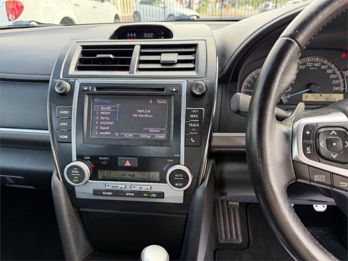 2015 TOYOTA CAMRY ATARA SX