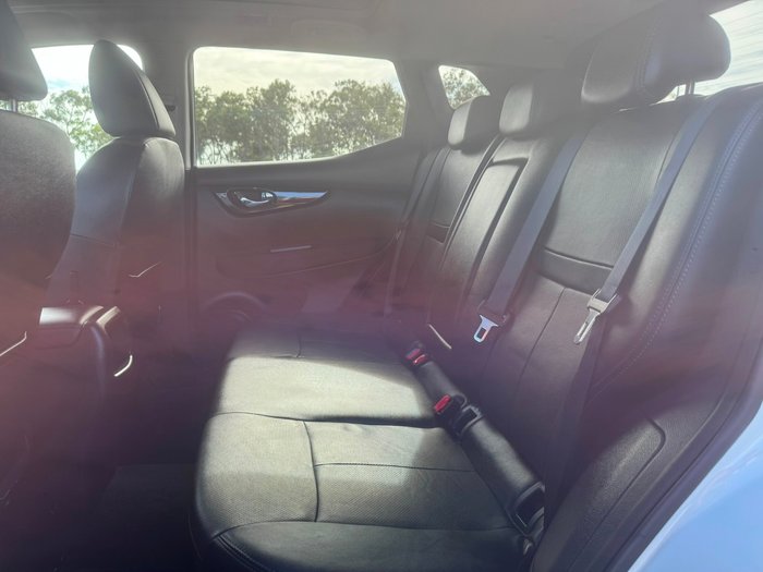 2015 Nissan QASHQAI Ti