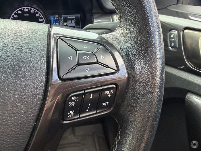 2022 Ford Everest Titanium