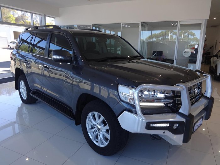 2018 Toyota Landcruiser