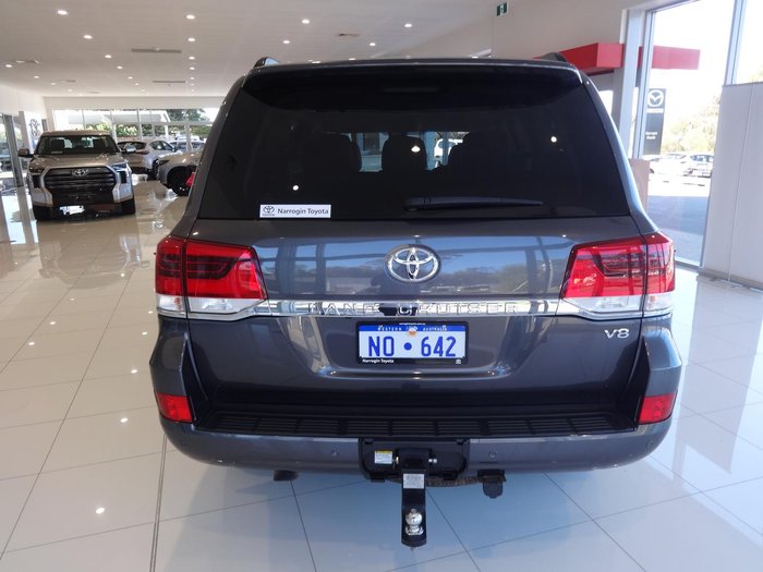 2018 Toyota Landcruiser