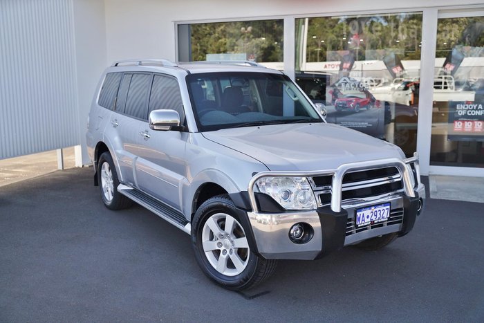 2011 Mitsubishi Pajero