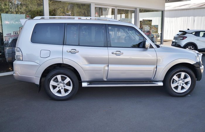 2011 Mitsubishi Pajero 30th Anniversary