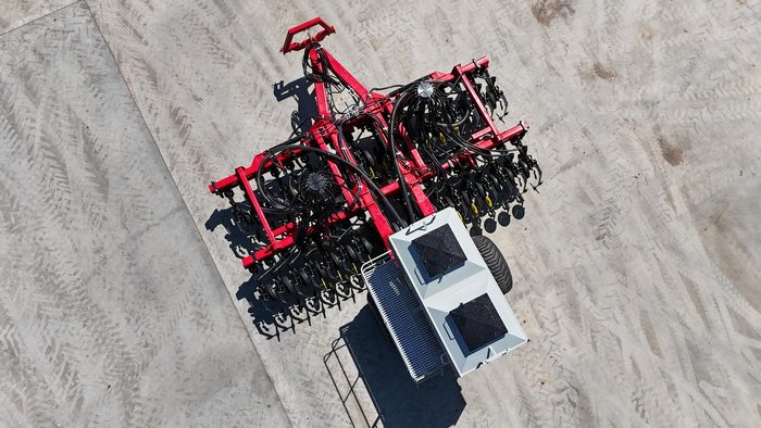 0 SERAFIN ECOSOW 738 SINGLE DISC SEEDER WITH PJ GREEN NEW RED