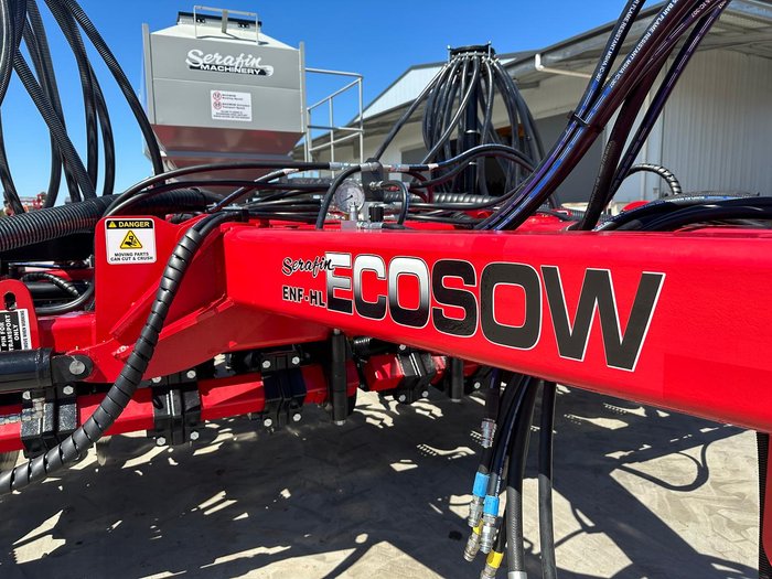 0 SERAFIN ECOSOW 738 SINGLE DISC SEEDER WITH PJ GREEN NEW RED